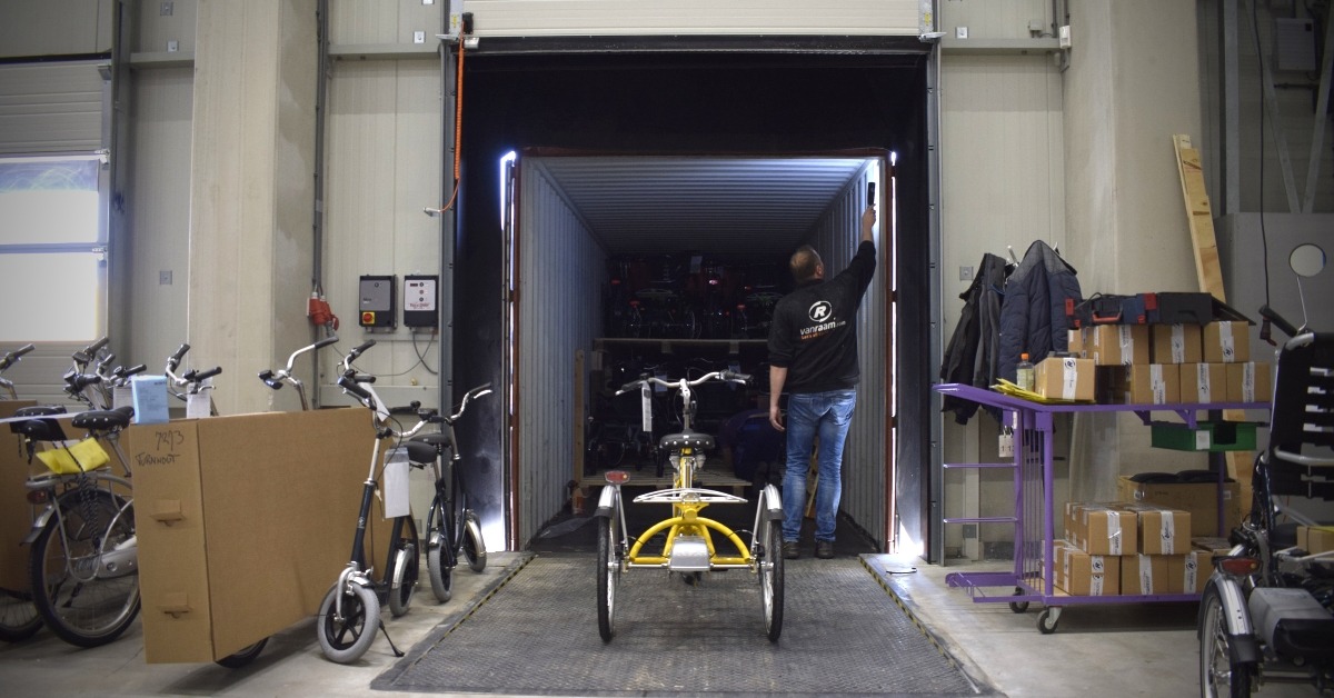 Sea container with Van Raam special needs bikes to America