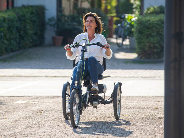 La nouvelle version du tricycle Easy Rider de Van Raam