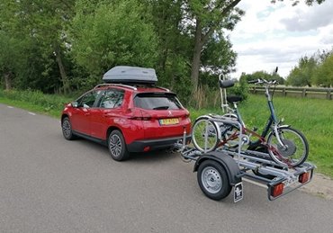 Pieta Wessels Maxi tricycle trailer