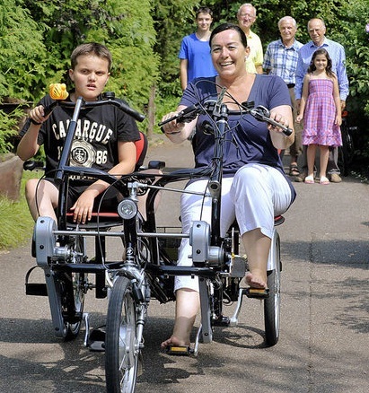 Zweisitzer Fahrrad für Behinderte 