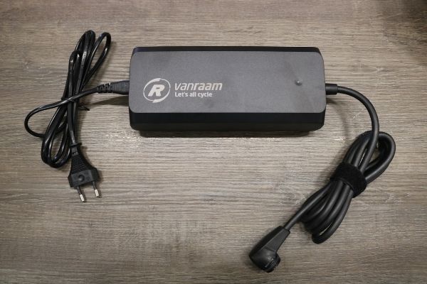 Van Raam battery charger for charging Van Raam bike battery