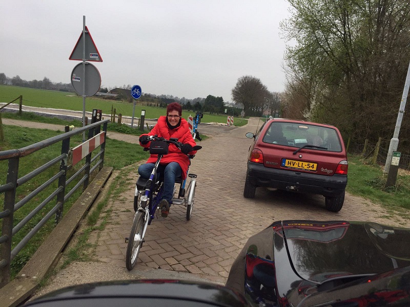 Willy Wienholts Easy Rider op brug