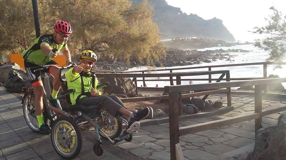 el-camino-de-andres-with-the-wheelchair-bike-OPair